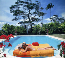 Load image into Gallery viewer, Poolside with Slim Aarons
